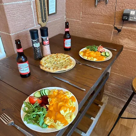 Station 4 Bed Ev Free Parking *