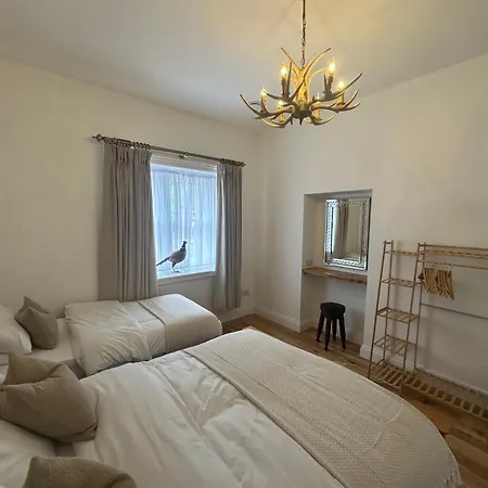 Vakantiehuis Station 4 Bed Ev Free Parking *