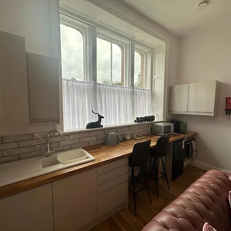 Vakantiehuis Station 4 Bed Ev Free Parking *