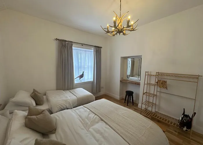 בית נופש Station 4 Bed Ev Free Parking *