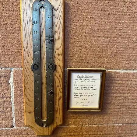 Casa de Férias Station 4 Bed Ev Free Parking